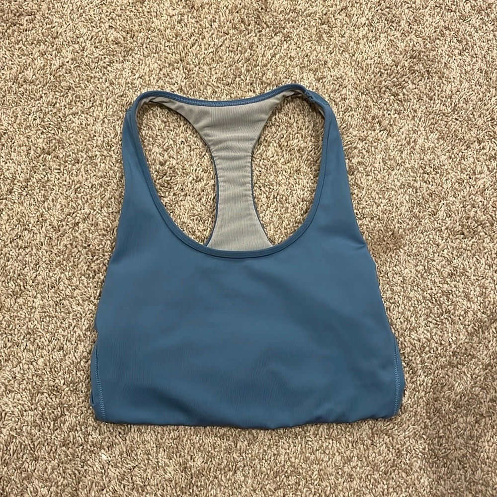 Jolyn top